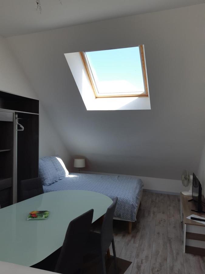 Ferienwohnung Au Velo Fleuri Bracieux Exterior foto