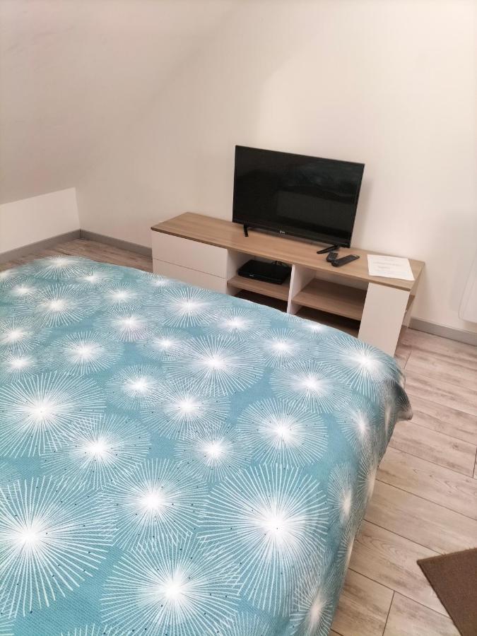 Ferienwohnung Au Velo Fleuri Bracieux Exterior foto