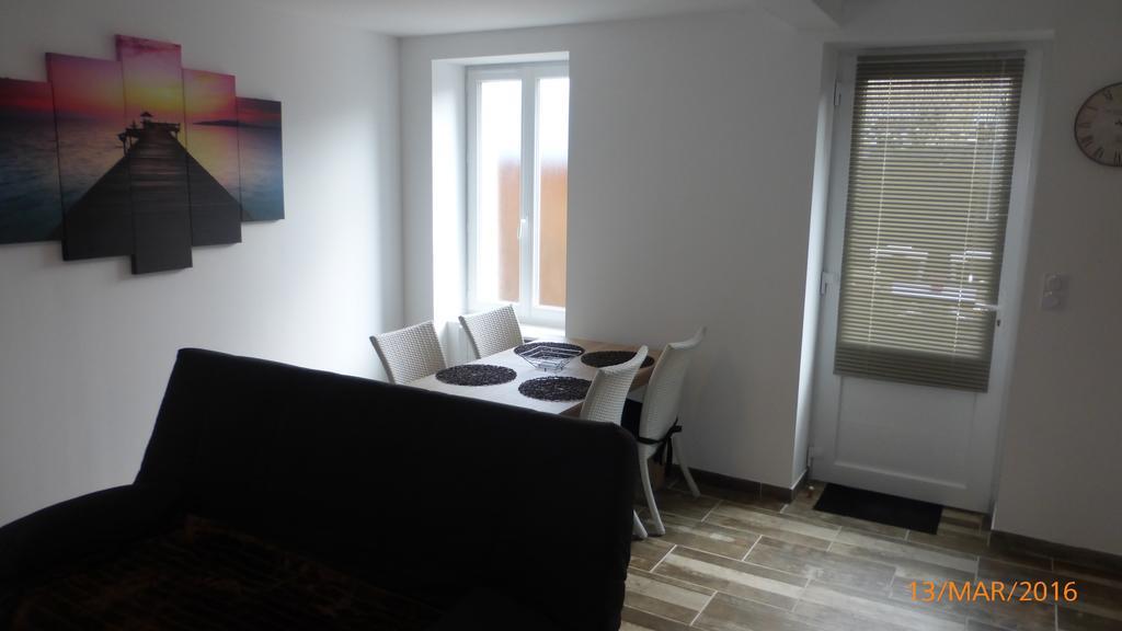 Ferienwohnung Au Velo Fleuri Bracieux Exterior foto