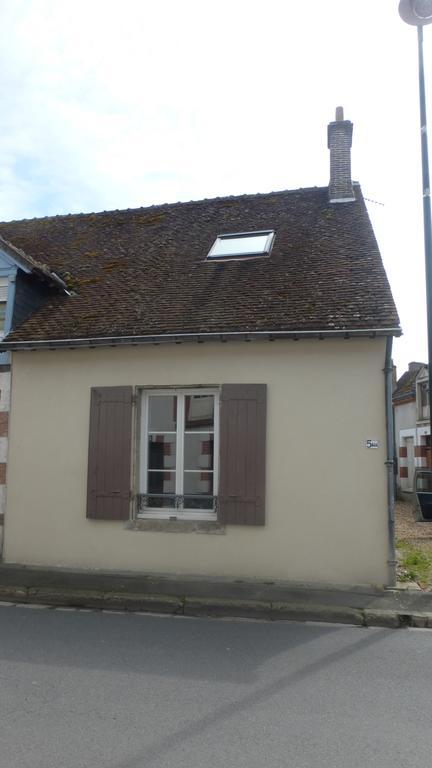 Ferienwohnung Au Velo Fleuri Bracieux Exterior foto
